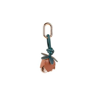 Luxury Rose Keychain|Leather flè boujon cham elegant